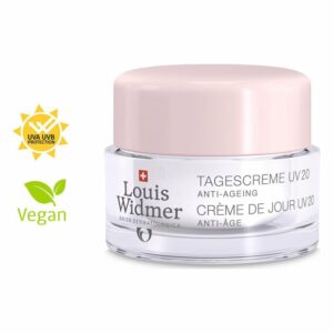 Tagescreme UV 20 von Louis Widmer in einem transparenten Jar mit rosa Deckel, vegan und mit UV-Schutz.
